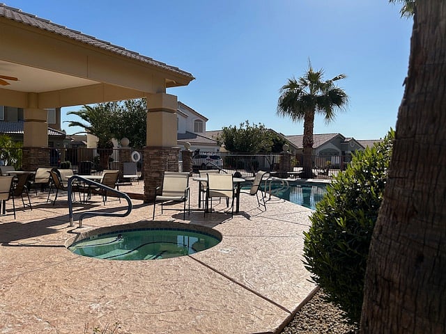 Furnished Finder property 871551_1 photo 17