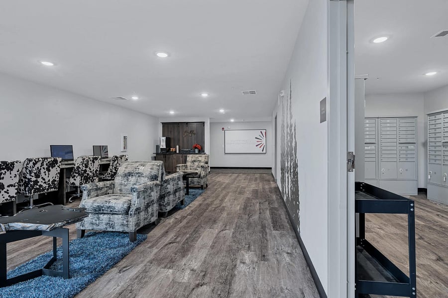 Furnished Finder property 871559_3 photo 6