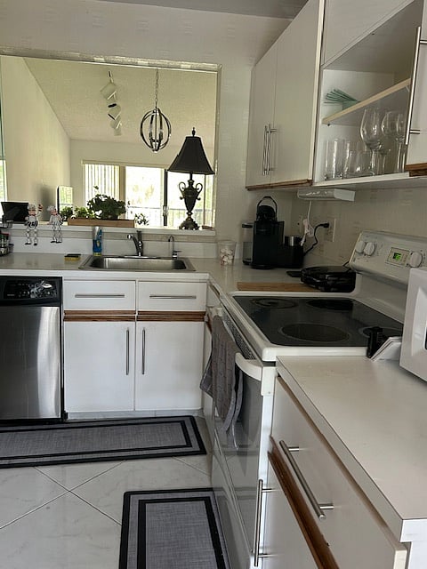 Furnished Finder property 871595_1 photo 10