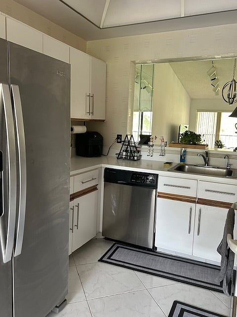 Furnished Finder property 871595_1 photo 11