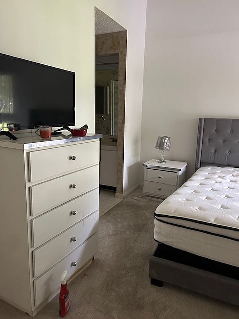 Furnished Finder property 871595_1 photo 17