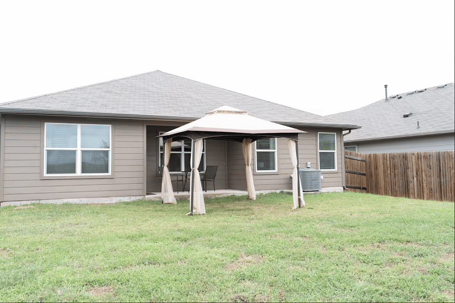 Furnished Finder property 871604_1 photo 12