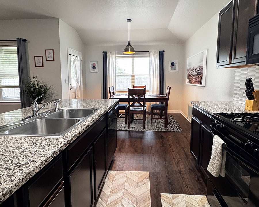 Furnished Finder property 871604_1 photo 3