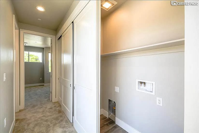 Furnished Finder property 871617_1 photo 24