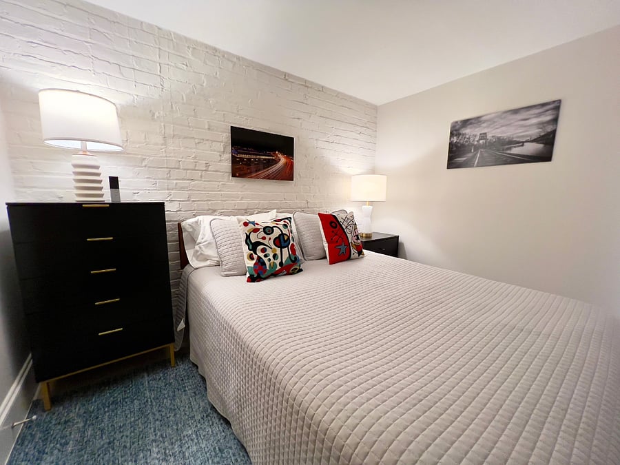 Secondary BR, view 2, with more Richmond artwork.