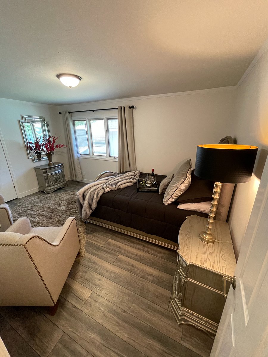 Furnished Finder property 871662_1 photo 25