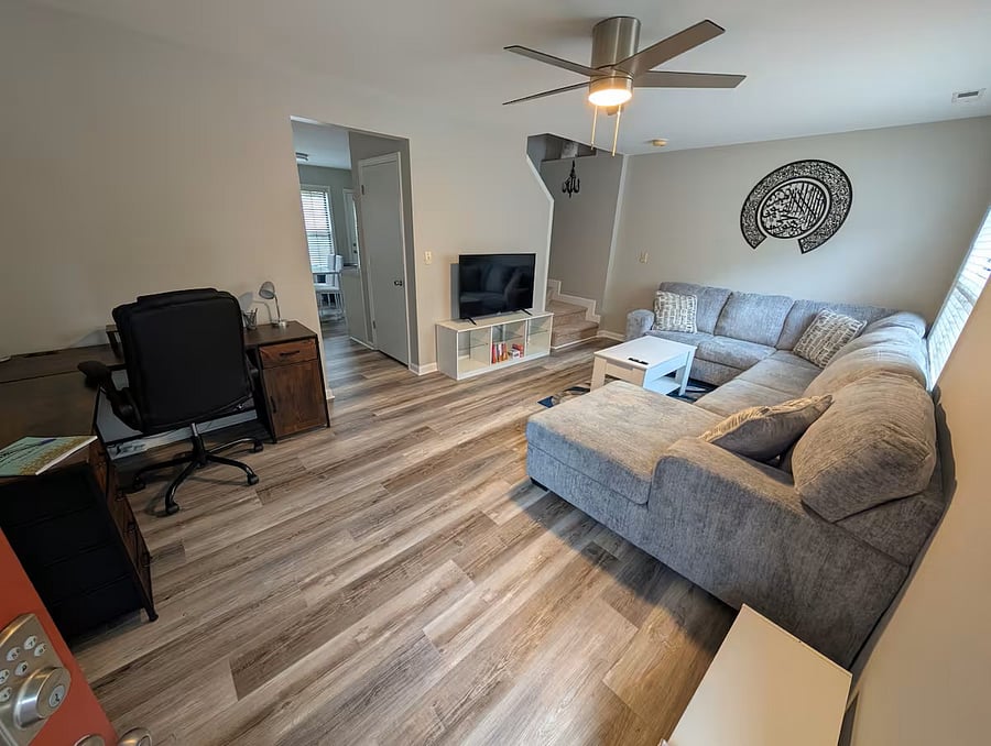 Furnished Finder property 871670_1 photo 3