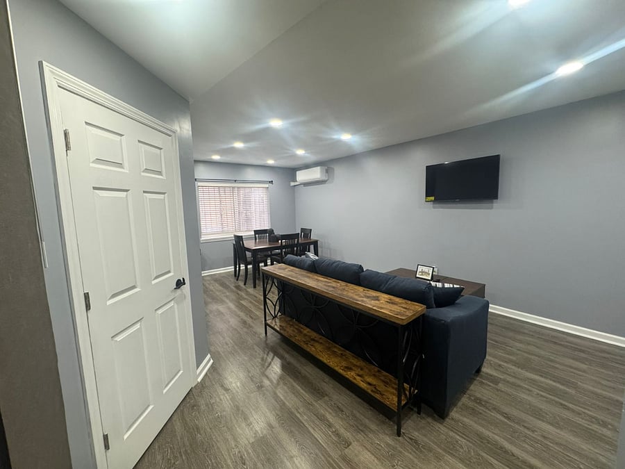 Furnished Finder property 871744_1 photo 3