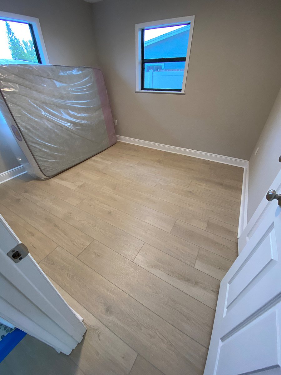 Furnished Finder property 871846_1 photo 3