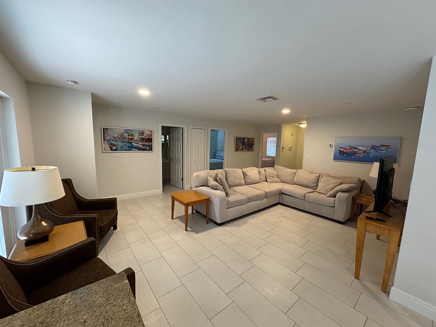Furnished Finder property 871904_1 photo 3