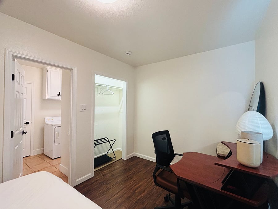Furnished Finder property 871979_1 photo 11