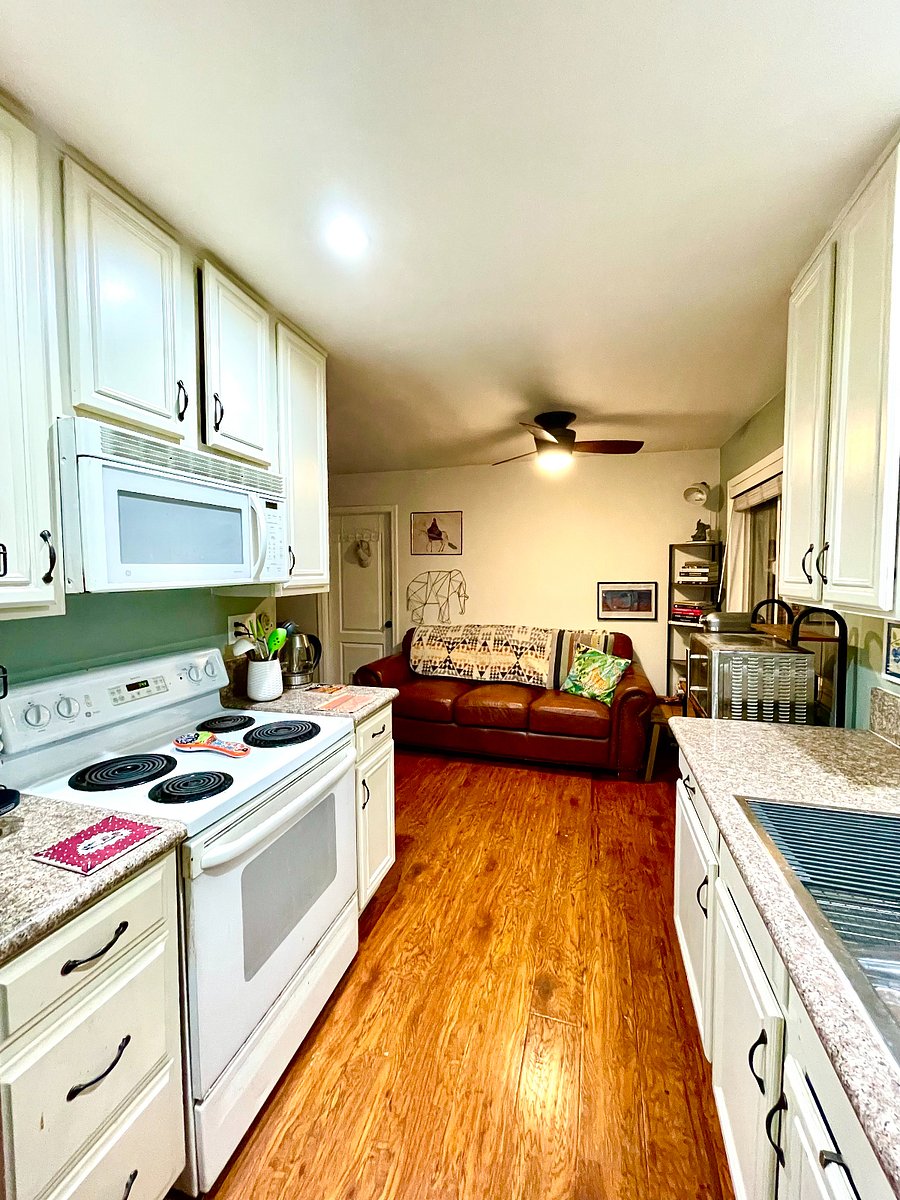 Furnished Finder property 871998_1 photo 6