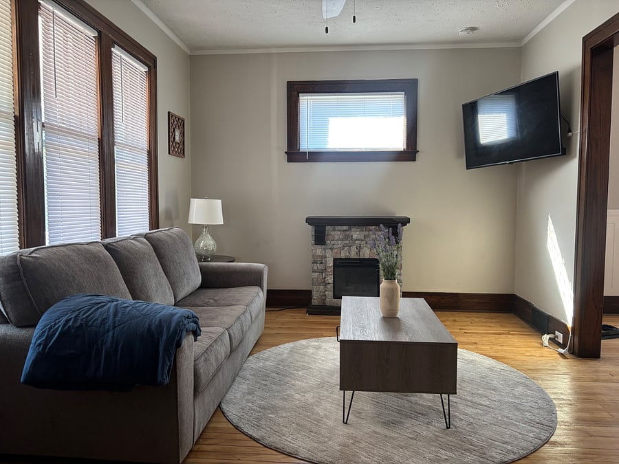Furnished Finder property 872024_1 photo 3