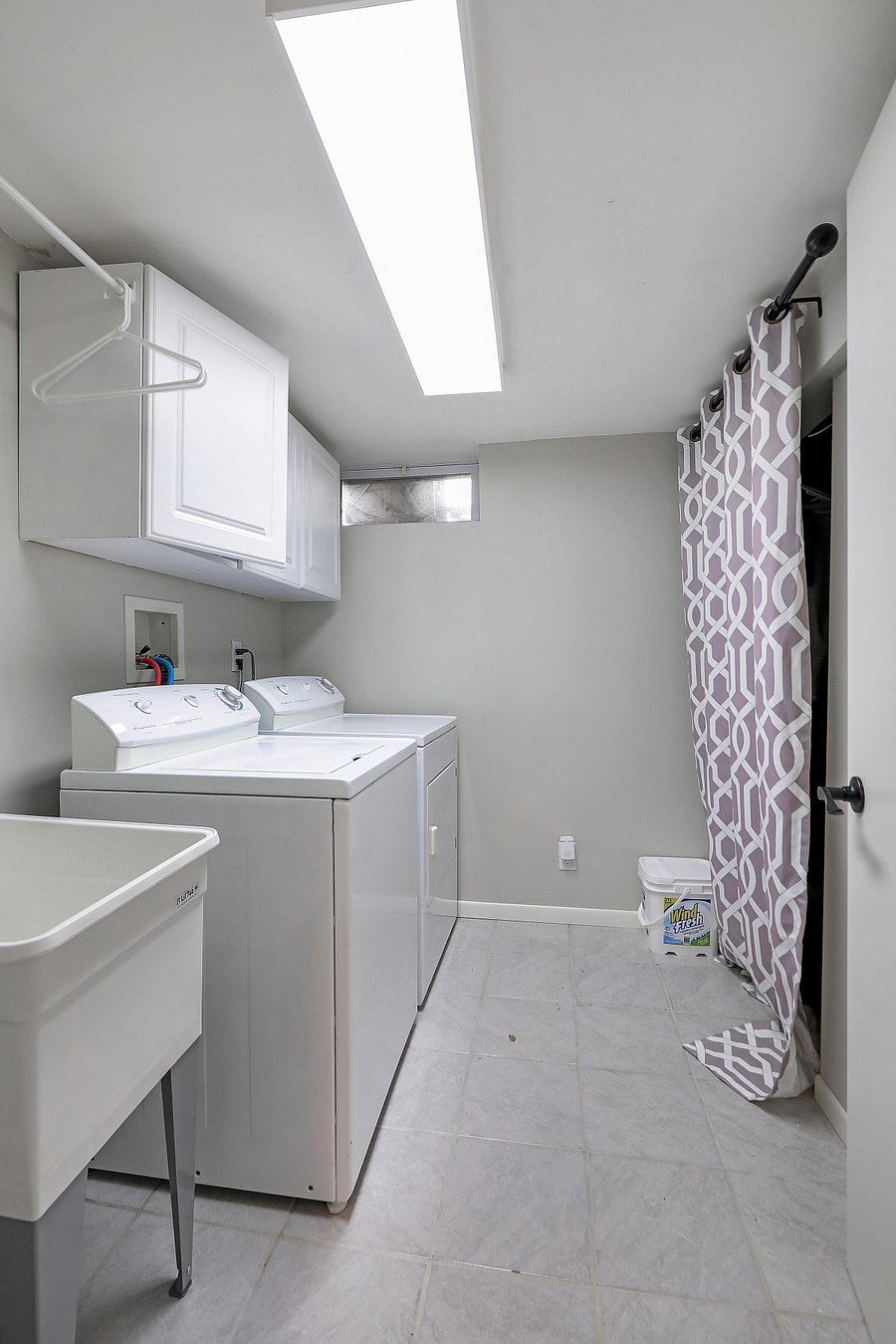 Furnished Finder property 872046_1 photo 12