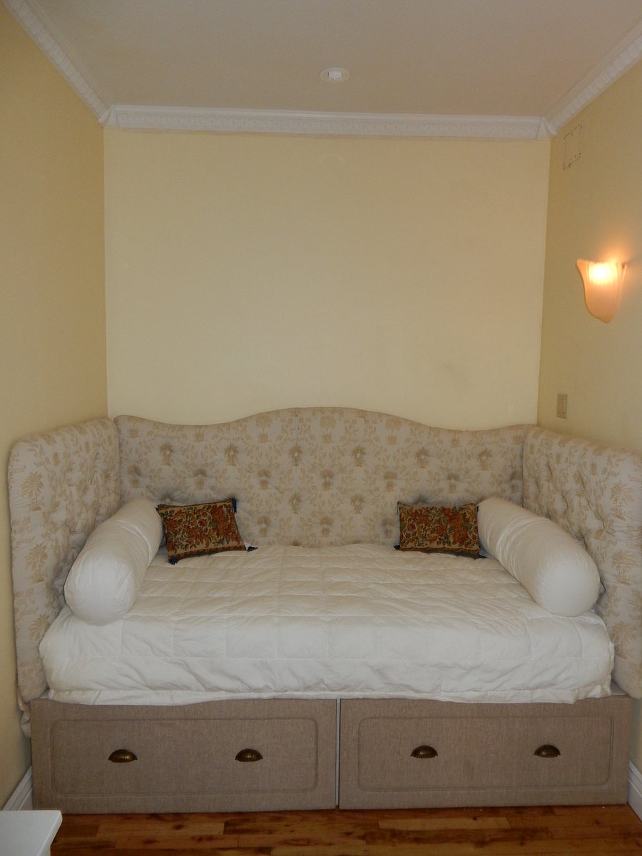 Furnished Finder property 872054_1 photo 6