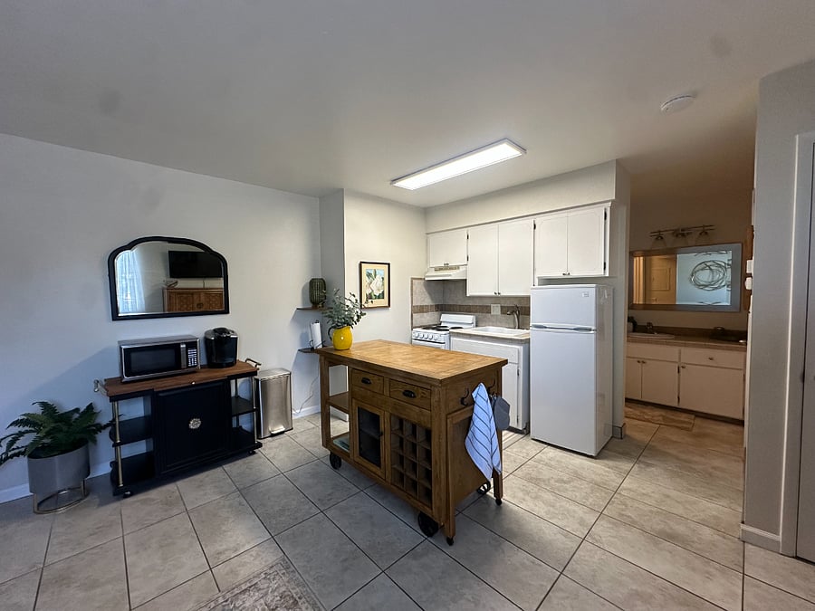 Furnished Finder property 872069_1 photo 5