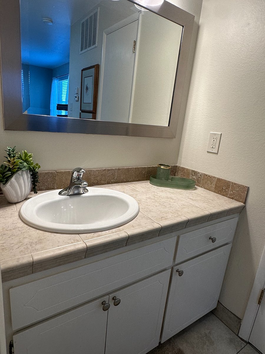 Furnished Finder property 872069_1 photo 13