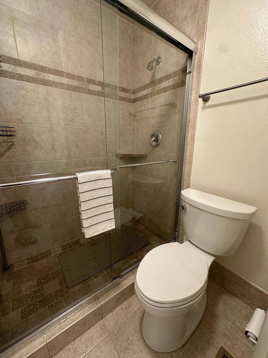 Furnished Finder property 872069_1 photo 14
