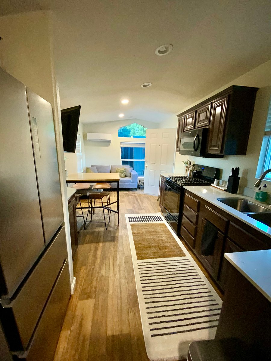 Furnished Finder property 872081_1 photo 8