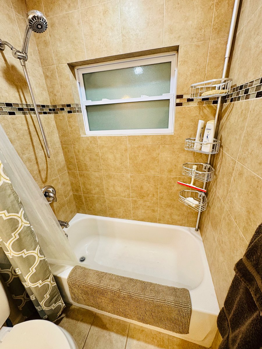 Shower/tub combo