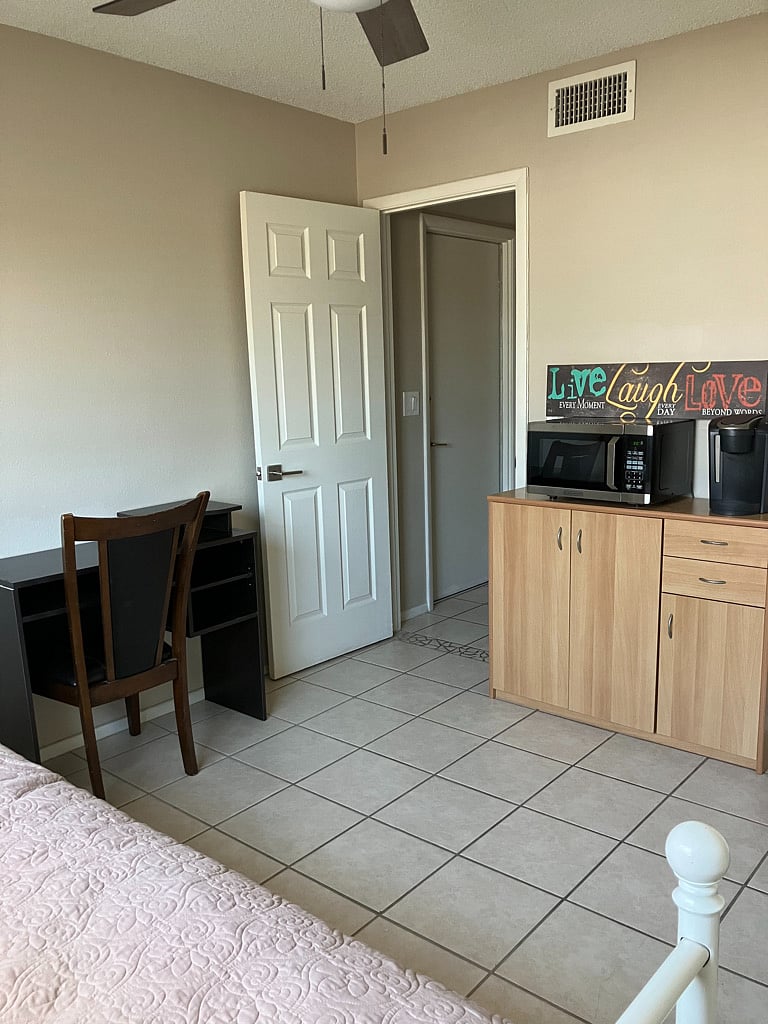 Furnished Finder property 872100_1 photo 7
