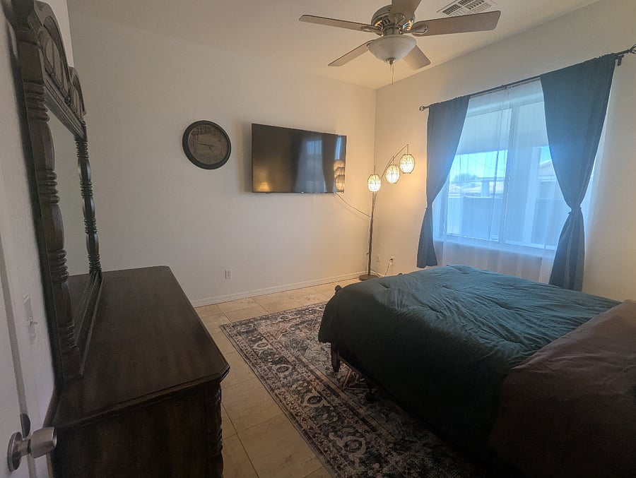 Furnished Finder property 872123_1 photo 3