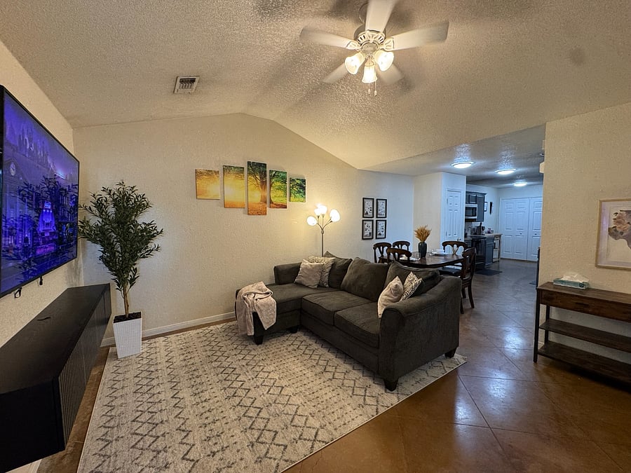 Furnished Finder property 872144_1 photo 1