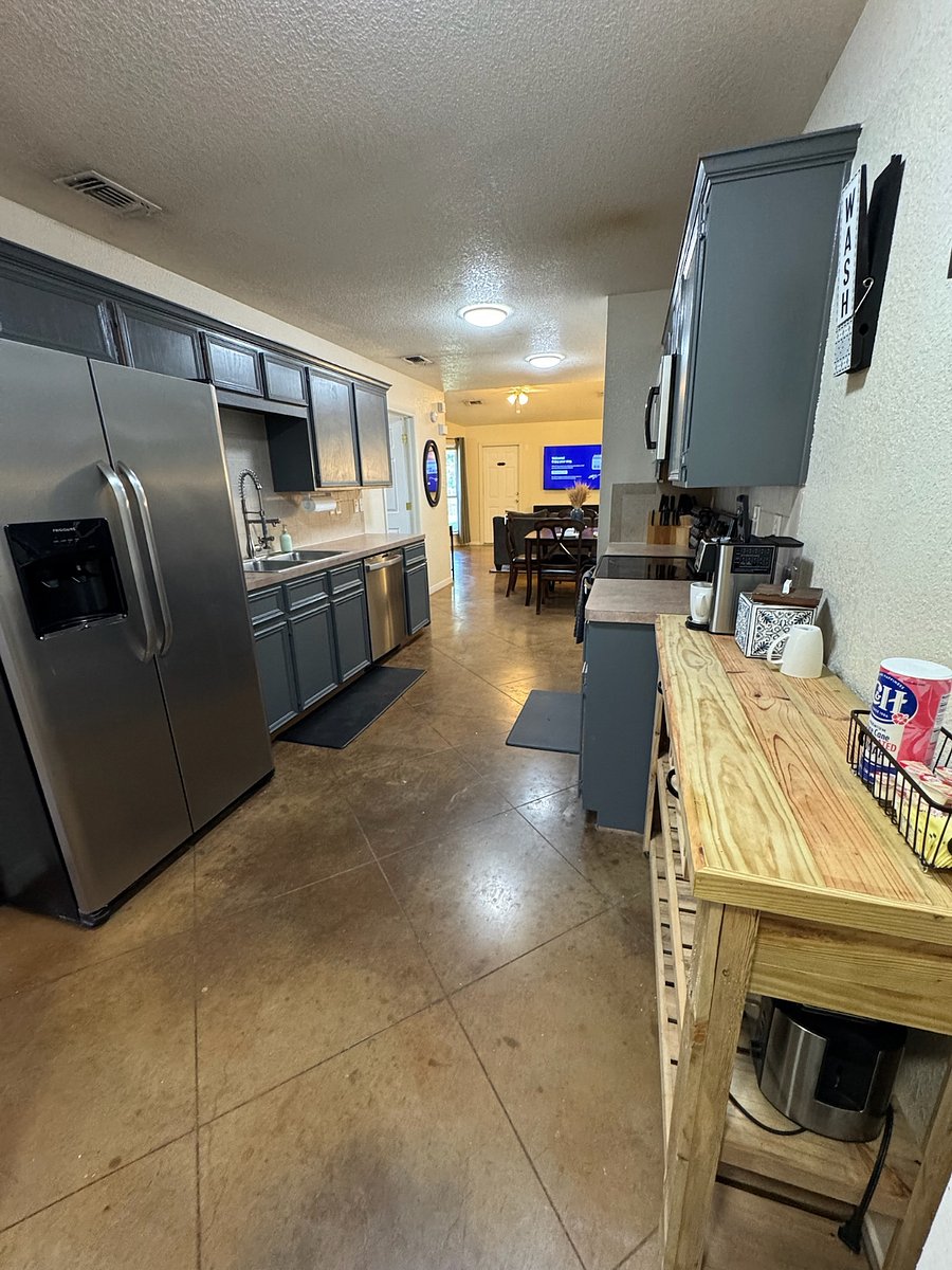Furnished Finder property 872144_1 photo 12