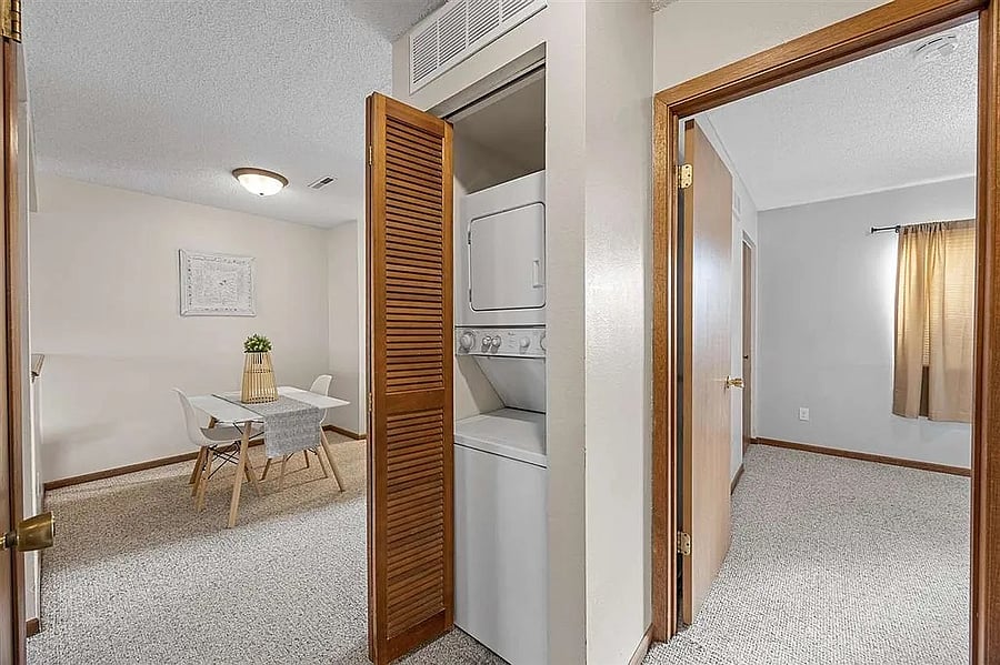 Furnished Finder property 872146_1 photo 3