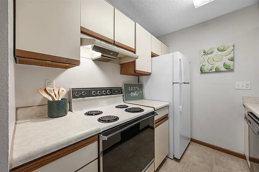 Furnished Finder property 872146_1 photo 6