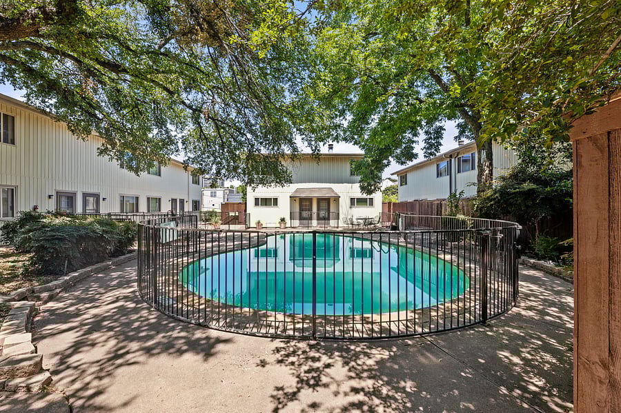 Furnished Finder property 872149_1 photo 14