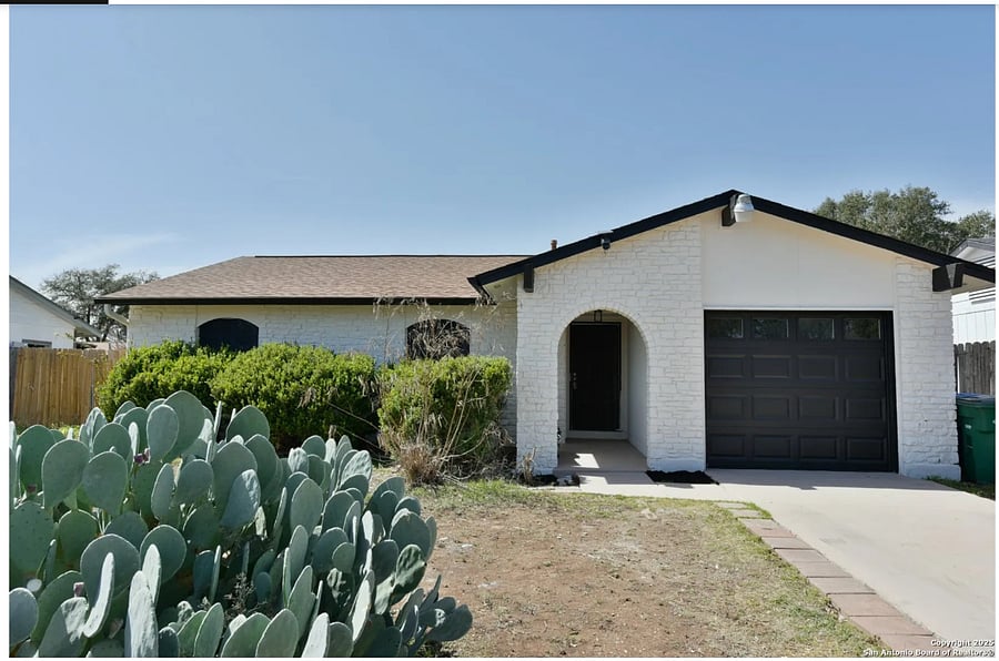 Furnished Finder property 872152_1 photo 2