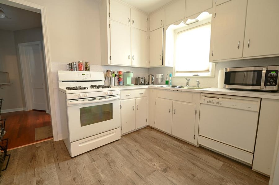 Furnished Finder property 872161_1 photo 17