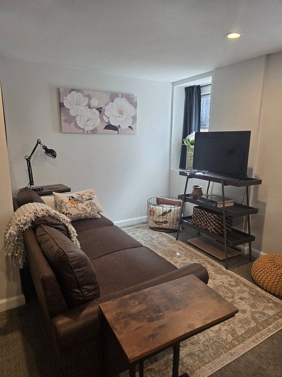Furnished Finder property 872163_1 photo 15