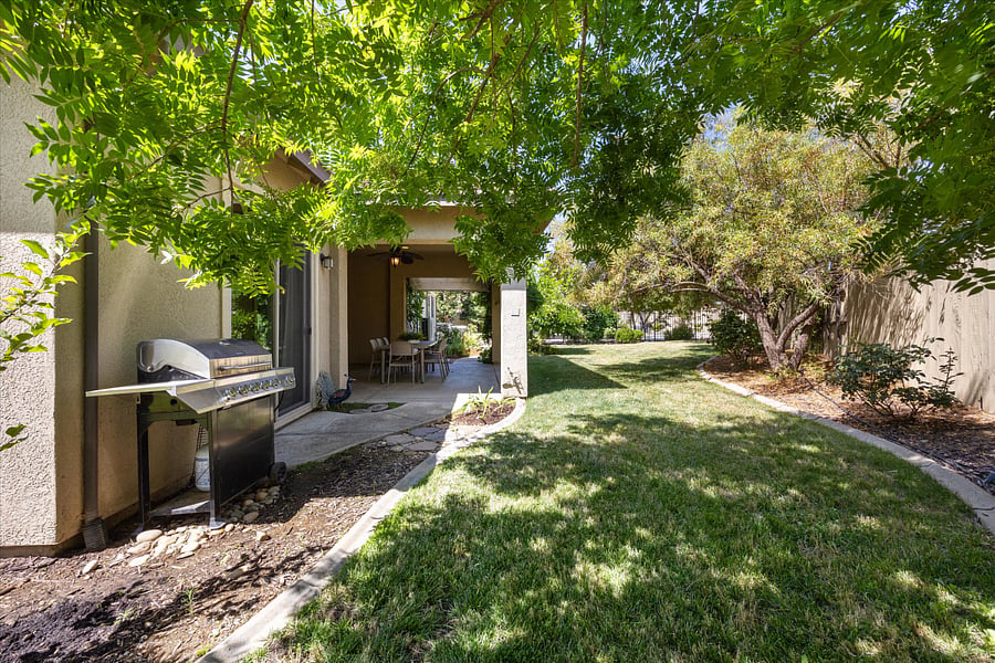 Furnished Finder property 872196_1 photo 23