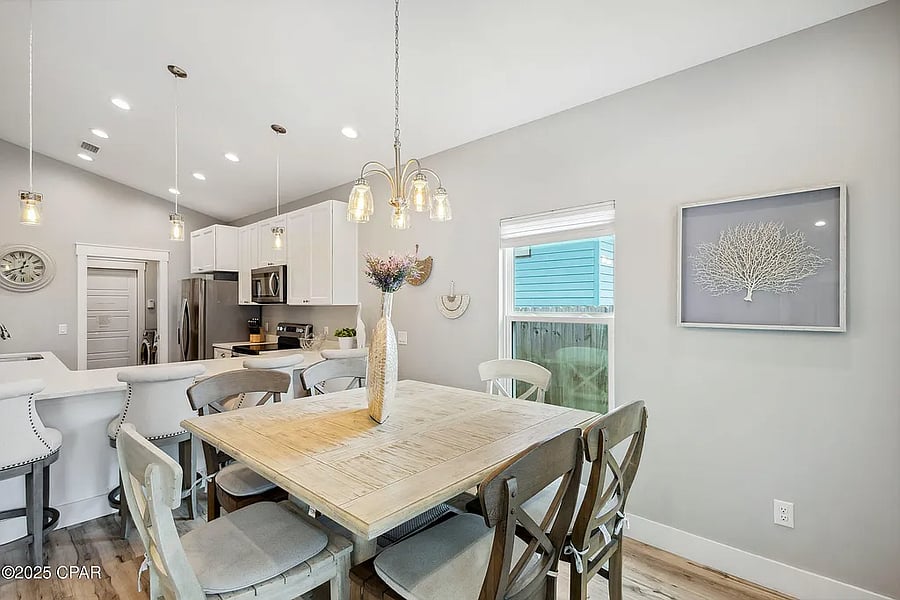 Furnished Finder property 872205_1 photo 9