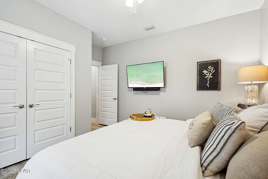 Furnished Finder property 872205_1 photo 39