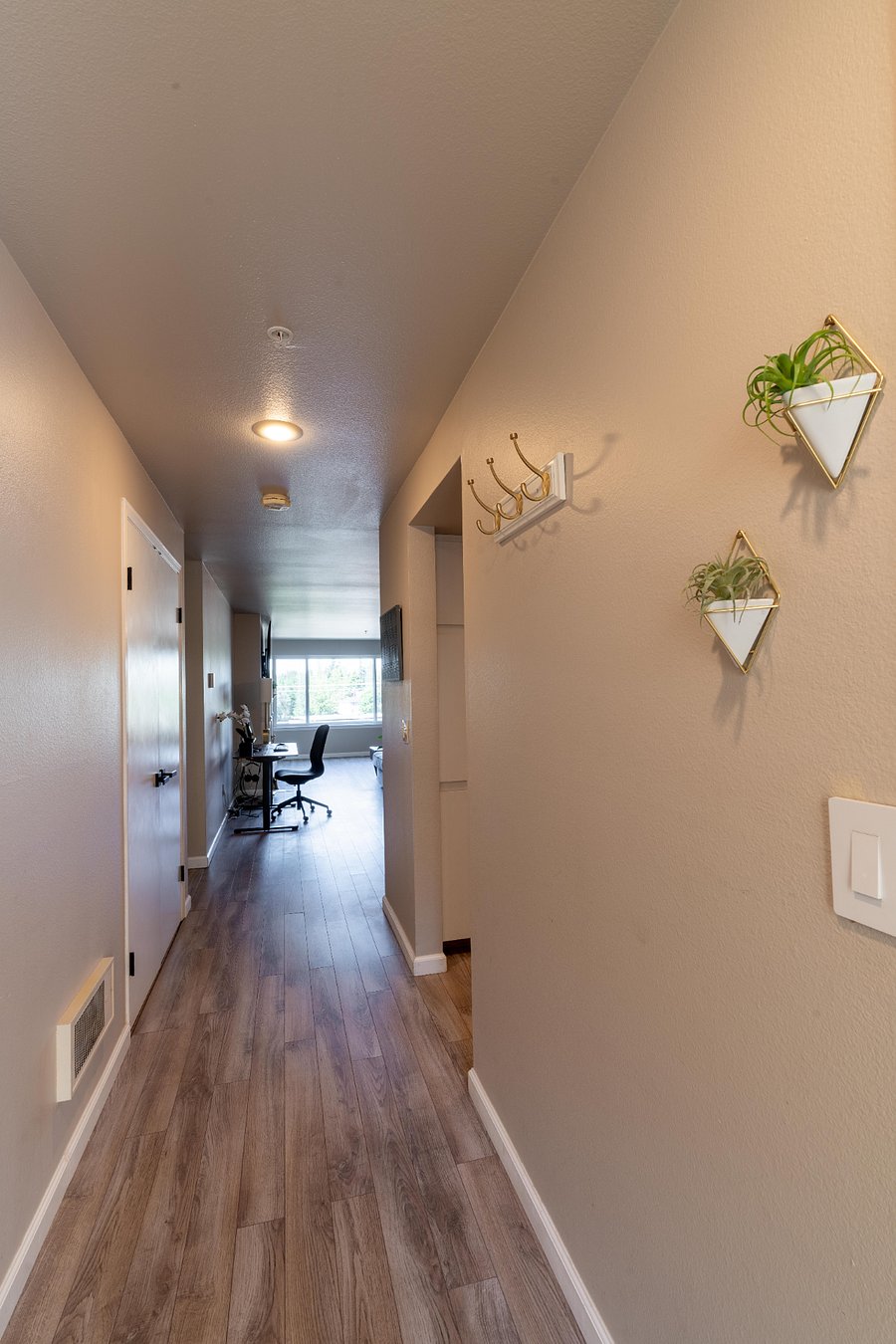 Furnished Finder property 872223_1 photo 8