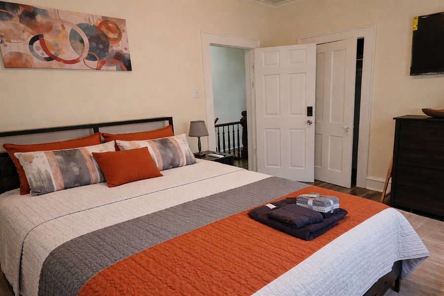 Furnished Finder property 872229_1 photo 3
