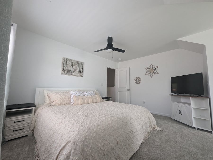 Furnished Finder property 872231_1 photo 16
