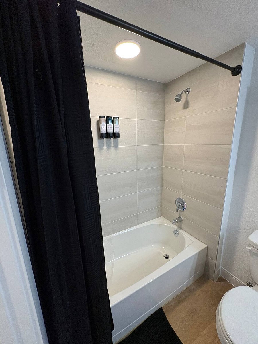 Furnished Finder property 872260_1 photo 18