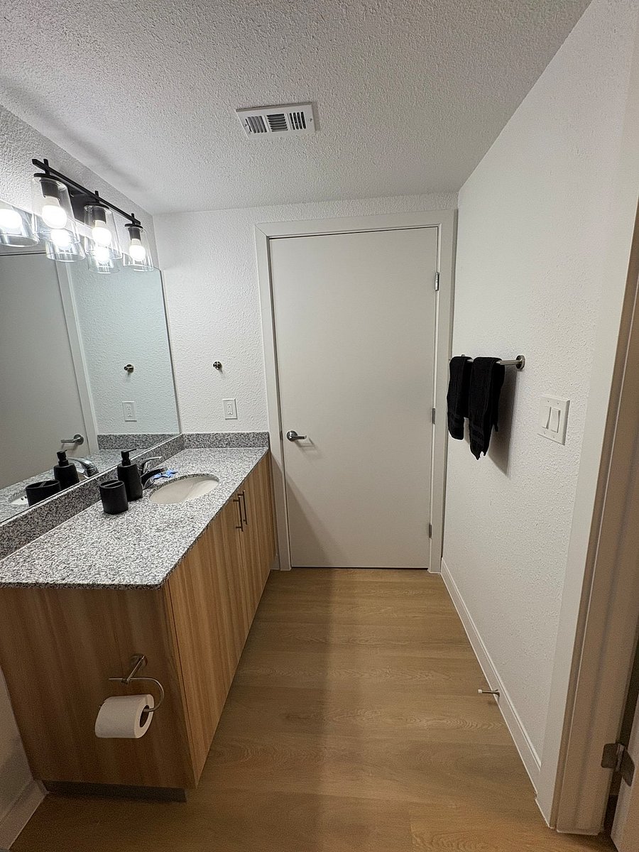 Furnished Finder property 872260_1 photo 20
