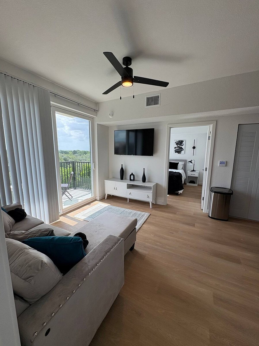 Furnished Finder property 872260_1 photo 3