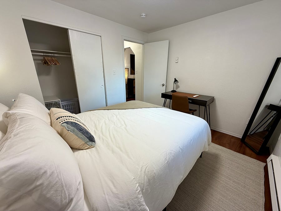 Furnished Finder property 872268_1 photo 8