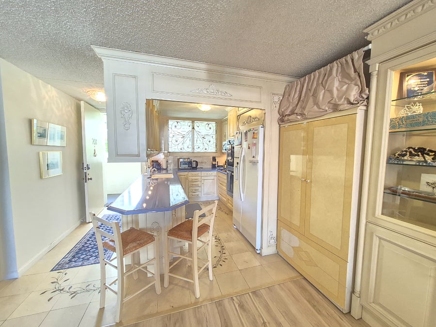 Furnished Finder property 872285_1 photo 10
