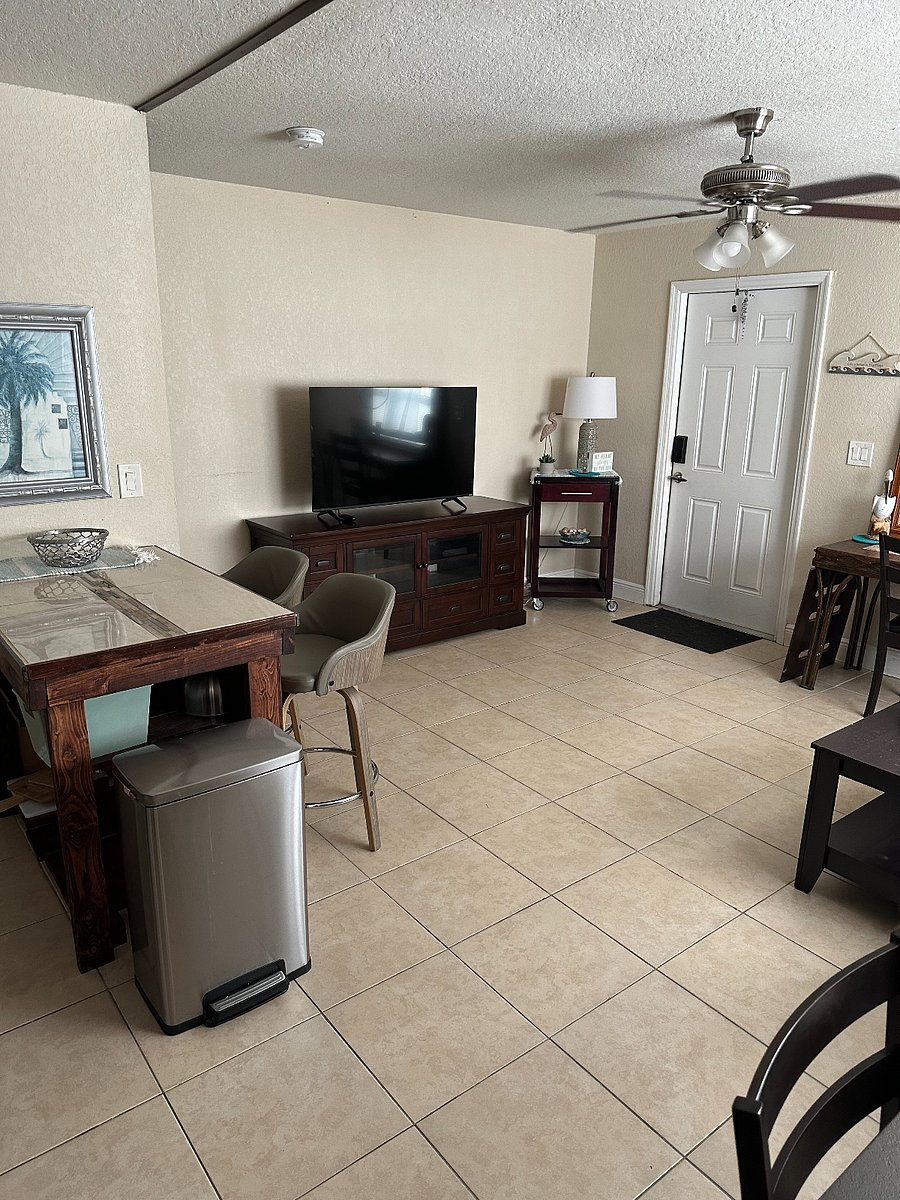 Furnished Finder property 872305_1 photo 13