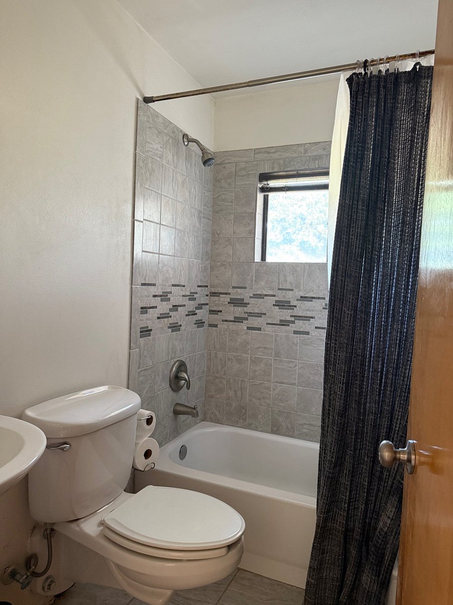 Furnished Finder property 872307_1 photo 4