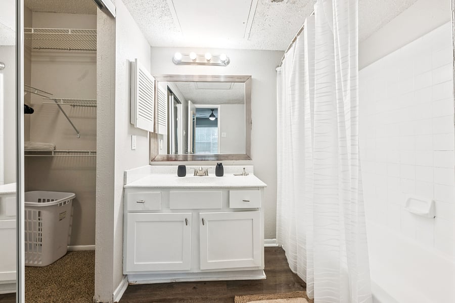 Furnished Finder property 872321_1 photo 12
