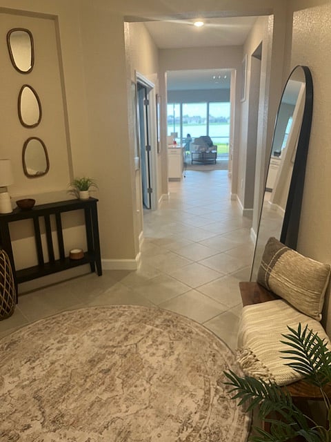 Entry Way/Foyer