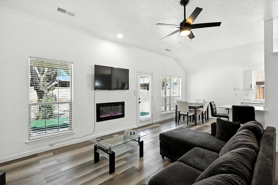 Furnished Finder property 872332_1 photo 15